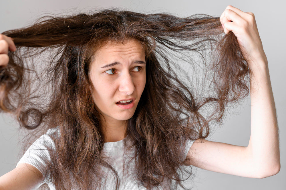 Benefits of Hair Serum for Smooth, Shiny & Healthy Hair - 7DaysNatural